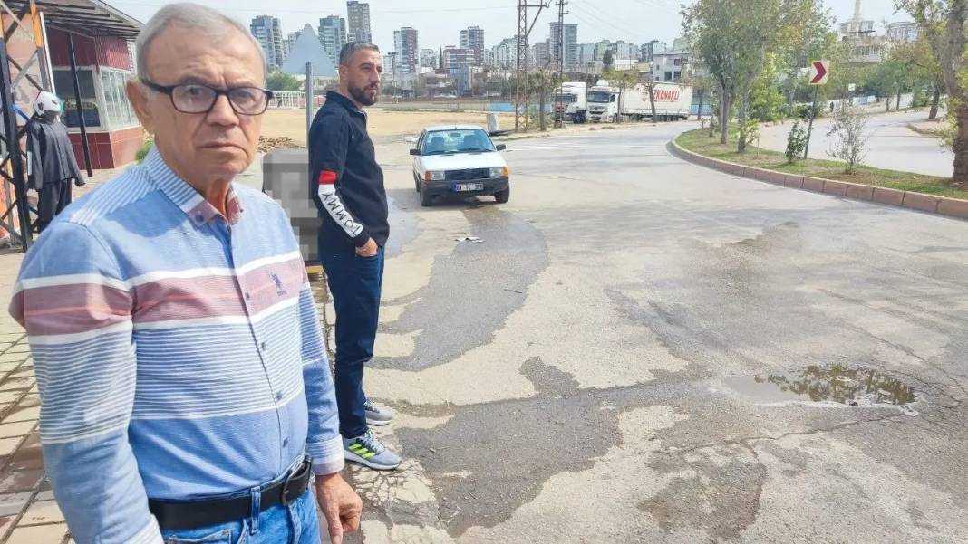 Adana’da “Ölüm Virajı” Vatandaşı Bezdirdi! Çözüm İçin Bakın Ne Yaptılar? 4